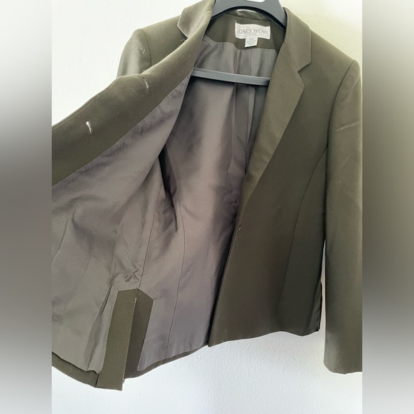 Vtg- Jones Ware Wool Woman suit Sz 6 - Picture 4 of 7